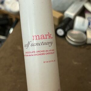 Avon Mark Self Sanctuary chocolate orchid dry oil mist